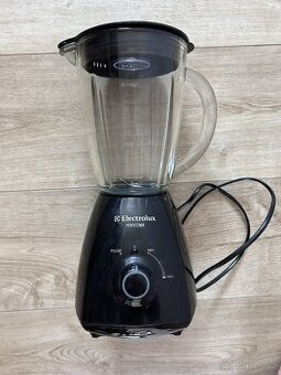 Stolní mixér Elektrolux Prfectmix ESB2300 1,5l