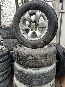 Alu kola TOYOTA 265/65r17”