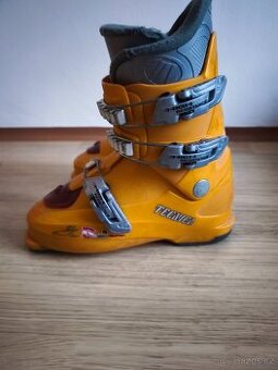 Dětské lyžařské boty, (lyžáky), zn. Technica velikost 22