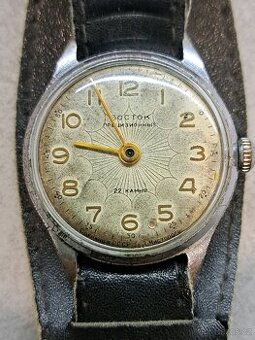 Hodinky Vostok funkční.