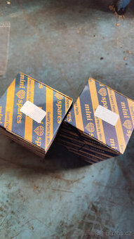 prodám zadní lampy P+L na Mini MK1