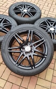 Zimní sada MERCEDES W447 AMG R19 pneu 245/45/19 r.v. 2024