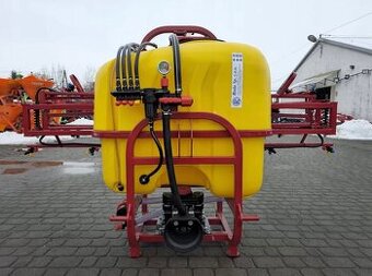 Postřikovač na traktor Strumyk