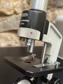 Školní Mikroskop Meopta včetně boxu