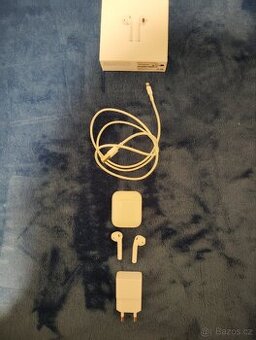 Sluchátka Apple AirPods 2