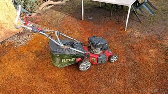 Sekačka HECHT benzínová na náhradní díly, motor ok, šasi ko