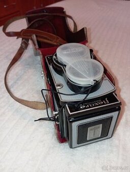 Starý fotoaparát FLEXARET AUTOMAT + PŘÍSLUŠENSTVÍ