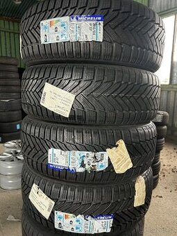 215/55/17 98V Michelin nové zimní pneu