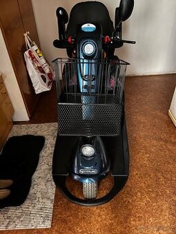 Elektrický tříkolový vozík