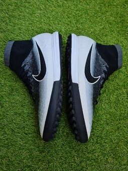 Kopačky, turfy Nike MagistaX Proximo TF 43