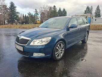 Škoda Octavia II kombi 1.2TSi 77kW,xenony,senzory,rozvody
