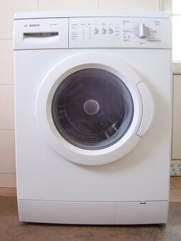 Úzká pračka BOSCH
