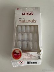 Umělé nehty Kiss