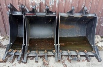 Podkopová lžíce na JCB 4CX