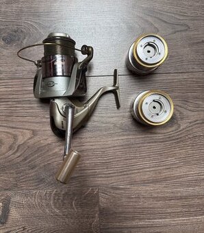 Naviják Trabucco Exxon EF650 + Cívky