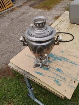 Ruský samovar alpaka