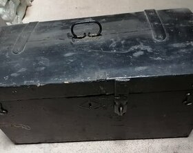 Vojenský kufr - dřevěný - 1