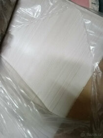 Prodám dveře 80 cm , pravé , borovice bílá ,Sapeli - 1