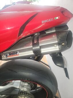 DUCATI