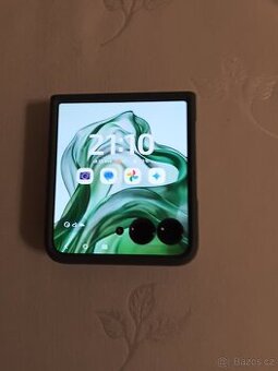 Prodám Motorola Razr 50 Ultra