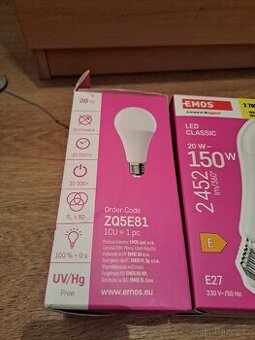 Žárovka LED 20W (150W) E27 zavit teplota 2700K