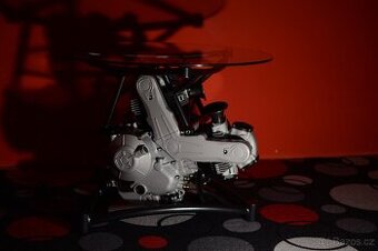 Unikátní stolek z motoru Ducati