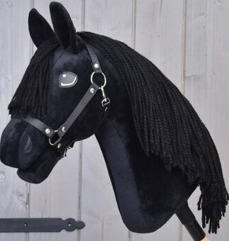 Hobby horse "Maximus" cerny zn. LarDen