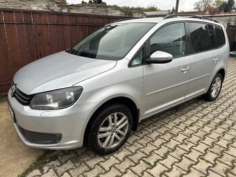 Volkswagen Touran 1.4TSi DSG CNG 110kw najeto 229000km