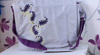 VELKÁ STUDENTSKÁ CROSSBODY