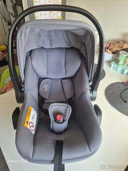 Britax Römer Autosedačka Baby-Safe Core, Frost Grey s isofix