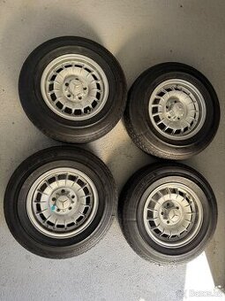 Mercedes Pagoda sada kol 6J x 14