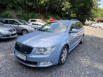 Škoda Superb Combi 1.6 TDI 77kW klima xenon tempomat 2011
