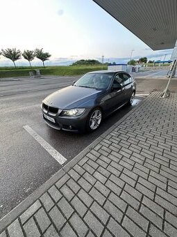 BMW E90 330i 190kw 2005 manual
