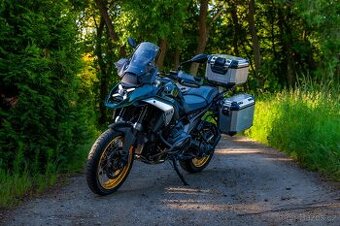Pronájem motocyklu BMW R1300GS