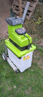 Štepkovač drtič odpadu Fieldman FZD 5015e