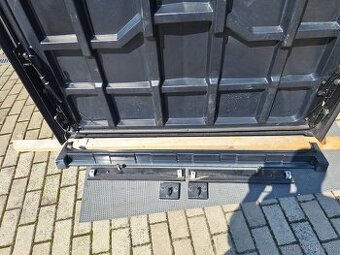 Prodám kryt korby na Mitsubishi L200