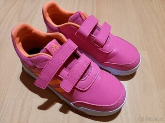 Tenisky Adidas vel. 34 TOP STAV