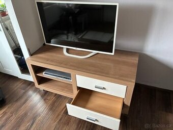 Tv stolek