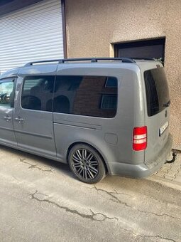 zatmavení oken CADDY MAXI
