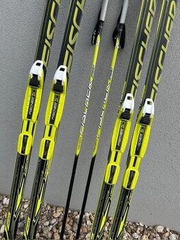 dětské běžky Fischer 140cm (+boty a hůlky)