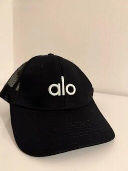 Alo Yoga cap