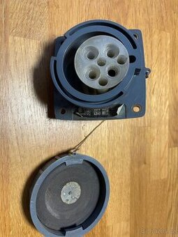 Daruji zásuvku 380V