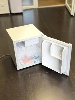 Malá lednice GUZZANTI GZ 05A1