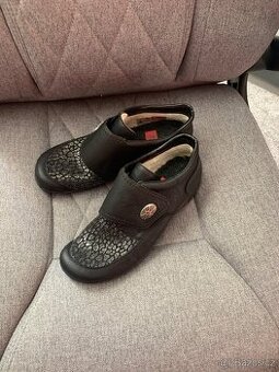 ZIMNÍ NOVÉ EFEKTNÍ ZDRAVOTNÍ BOTY, vel.41