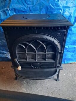 Jotul F3 TD litinová kamna 9 kw