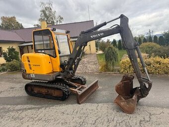 Minibagr Volvo EC25 2004 2x lzice