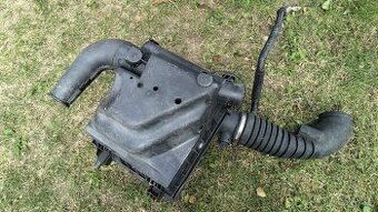 VW Passat B5 filtr box