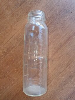 Lahvička / kojenec / sklo