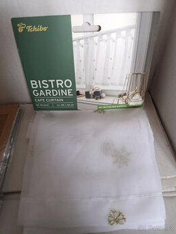 Nová záclonka,nový ubrus běhou