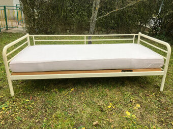 Jednolůžková postel Ikea 90x200cm, polohovací rošt, matrace